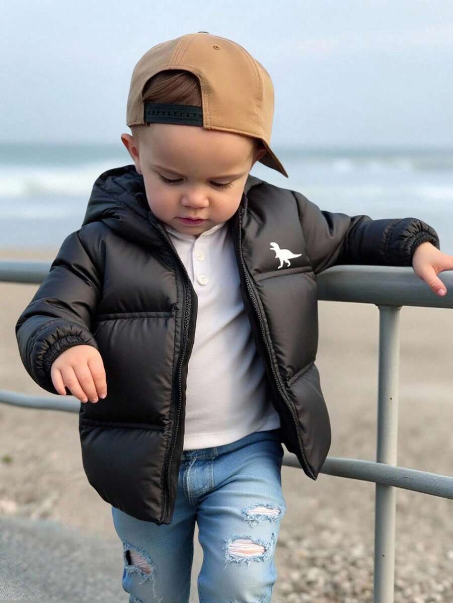 SHEIN Áo khoác trùm đầu họa tiết khủng long dễ thương cho trẻ mới biết đi/bé trai/bé gái, áo khoác cotton mềm mại, dày dặn, thoải mái, áo khoác ngoài thông thường cổ điển đa năng, phù hợp mặc trong nhà, ngoài trời, mặc hàng ngày, thể thao, vui chơi, tiệc tùng, chụp ảnh, lễ hội, thời trang đường phố, Halloween, Giáng sinh, năm mới, thu/đông - màu đen - Xem 1