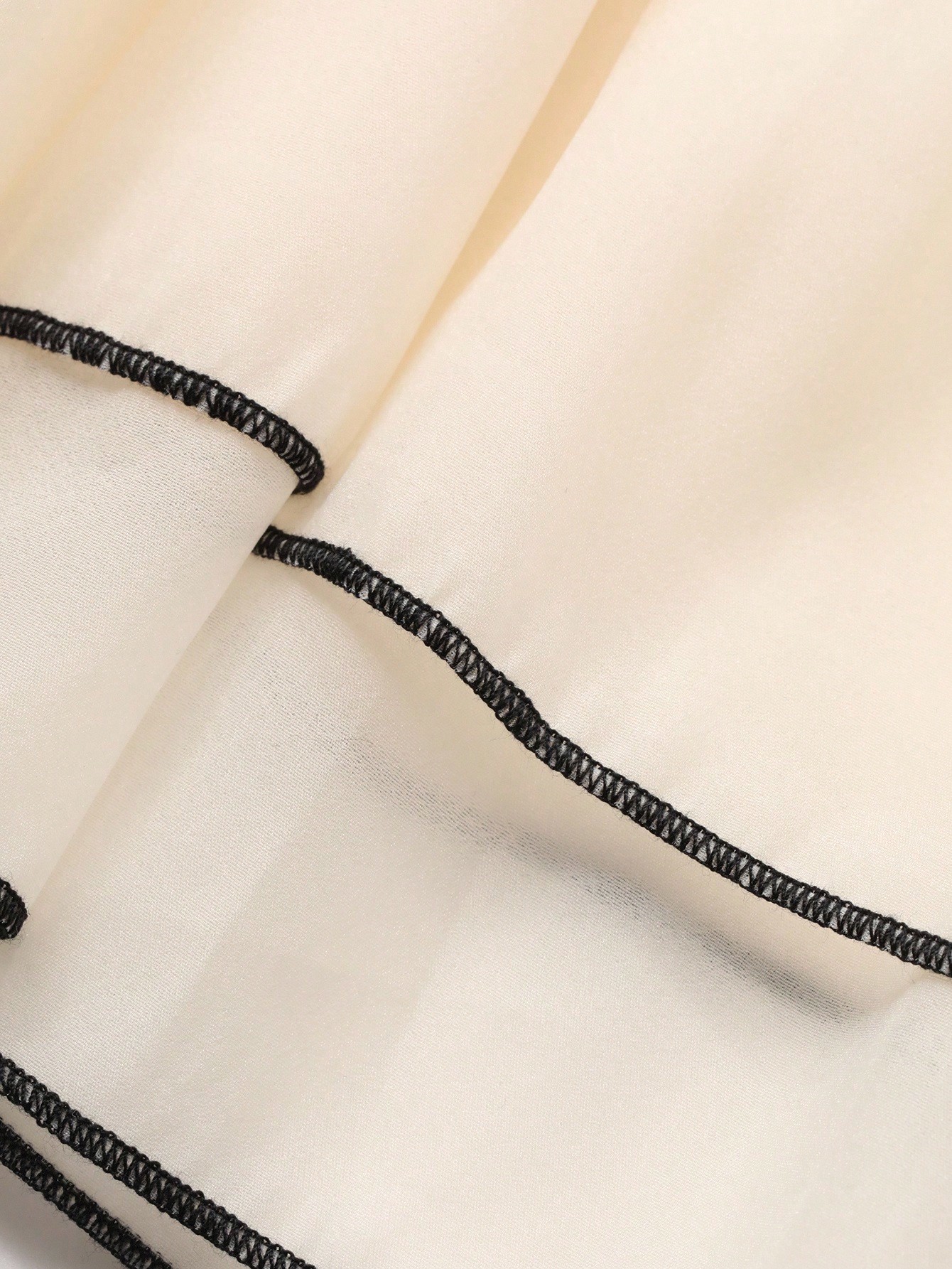 فستان طويل أنيق مناسب للمرأة مع تباين اللون، كشف ا...