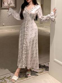 DAZY Camisón largo con cintura ceñida con estampado de plantas y ribete de volantes, pijama de otoño/invierno para mujer - Blanco - Ver 1