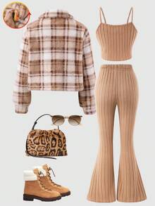 Conjunto de 3 piezas de chaqueta corta de peluche con bolsillos falsos, camiseta de tirantes acanalada de unicolor y pantalones slim acampanados para niñas, estilo vintage casual, para otoño/invierno - Caqui - Ver 2