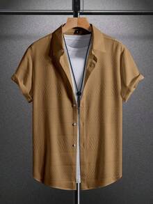 Manfinity Homme 男士纯色纯色休闲短袖衬衫男友礼物男士棕色衬衫铁锈色男士衬衫男士短袖正装衬衫男士纹理衬衫男士时尚衬衫 - 咖啡棕 - 查看 4