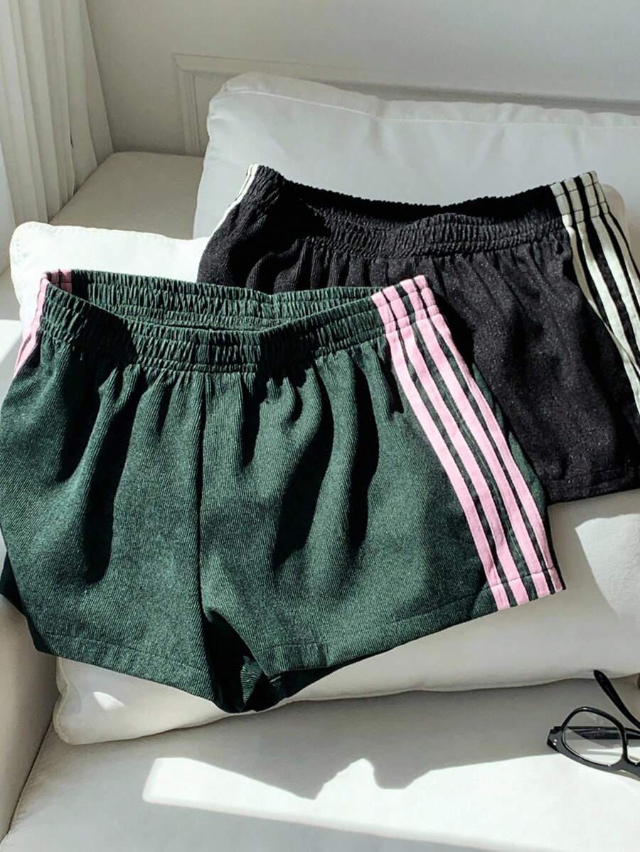 Comfortcana Quần short cạp trễ lưng thun thiết kế sọc dệt tối giản dành cho nữ - Nhiều màu - Xem 1
