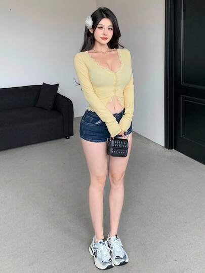 DAZY Women Spring And Summer Lace Splice V-Neck Long Sleeve Slim Fit T-Shirt Going Out Tops,Fall Women Clothes