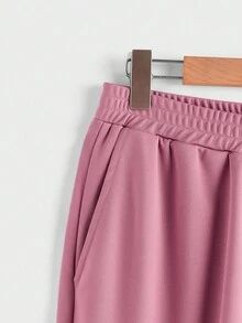 Manfinity Homme Set di maglietta a maniche corte nera e pantaloni lunghi rosa da uomo, con stampa di albero di sakura in stile ukiyo-e giapponese - Multicolore - Visualizzare 6