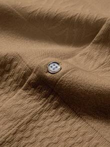 Manfinity Homme 男士纯色纯色休闲短袖衬衫男友礼物男士棕色衬衫铁锈色男士衬衫男士短袖正装衬衫男士纹理衬衫男士时尚衬衫 - 咖啡棕 - 查看 6