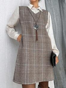 Livesso Women's V-Neck Sleeveless Loose Straight Plaid Midi Dress