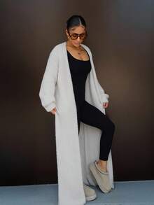 SAYEHFBABY Apricot Plush Extra Long Cardigan,Women's Solid Color Casual Knit Cardigan,Fall Women Outfits,Winter Women Clothes,Women Sweaters ,Soft And Comfortable Fabric Warm, Simple Fashion, Old Money Style, Suitable For Daily Street, Commuting, Home Wear,Ladies Winter Casual Drop Shoulder Loose Khaki Plain Women Cardigans,Casual Daily Wear Long Cardigans Ladiesduster Cardiganlong Sweater Cardigan - Khaki - View 5