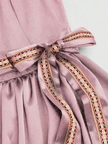 Fairmaia 大码女式德国传统方领无袖褶皱优雅连衣裙 - 粉色 - 查看 3