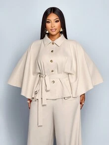 SOLERSUN Ensemble 2 pièces pour femmes grande taille, couleur unie, automne/hiver. Top ample vintage élégant à manches cape kaki et pantalon long. Tenue d'affaires décontractée pour un port quotidien en automne. Cape, veste à col ouvert, ceinture à boucle. - Nude - Voir 6