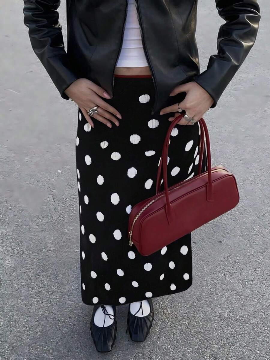 Chiquease 女式基本款简约波尔卡圆点可爱开叉下摆毛衣裙 - 黑與白 - 查看 1