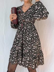 Livesso Vestido midi de manga larga con cuello en V y cintura ceñida con estampado floral diminuto, estilo vacacional