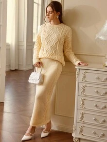 Aveloria Rosie 2件套：麻花针织圆领宽松毛衣和长裙 - 米色 - 查看 4