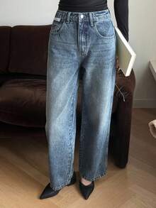 DAZY 女式中腰直筒休闲牛仔裤，带口袋装饰 - 中等水洗藍 - 查看 4