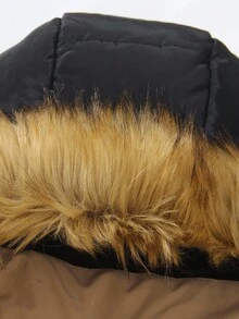 Genkimix Kids 男童休闲长袖连帽保暖夹克，采用实用时尚的连帽设计，在寒冷天气中保持孩子头部和颈部温暖。柔软舒适的面料搭配舒适的保暖衬里，非常适合孩子在雪地玩耍、上学或户外活动时穿着。 - 黑色 - 查看 7