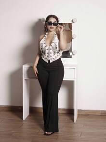 Lupita Cardoza 杏色底黑色花朵刺绣露背蝴蝶结短款背心，适合音乐节 - 彩色 - 查看 1