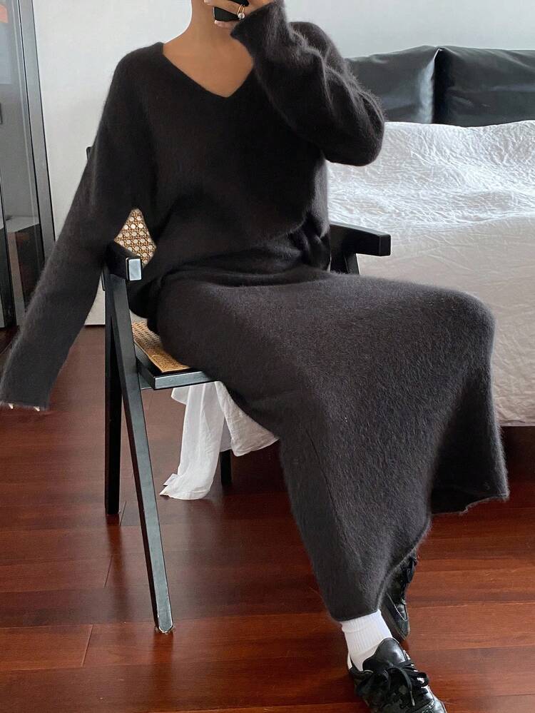 Women's Solid Color V-Neck Long Sleeve Sweater And Knitted Midi Skirt Casual 2 Pieces Set, Autumn/Winter