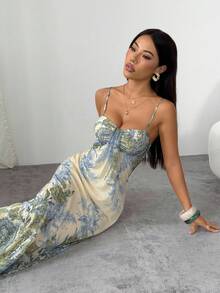 SHEIN PETITE 杏色碎花吊带裙，适合秋冬和春夏度假 - 彩色 - 查看 1