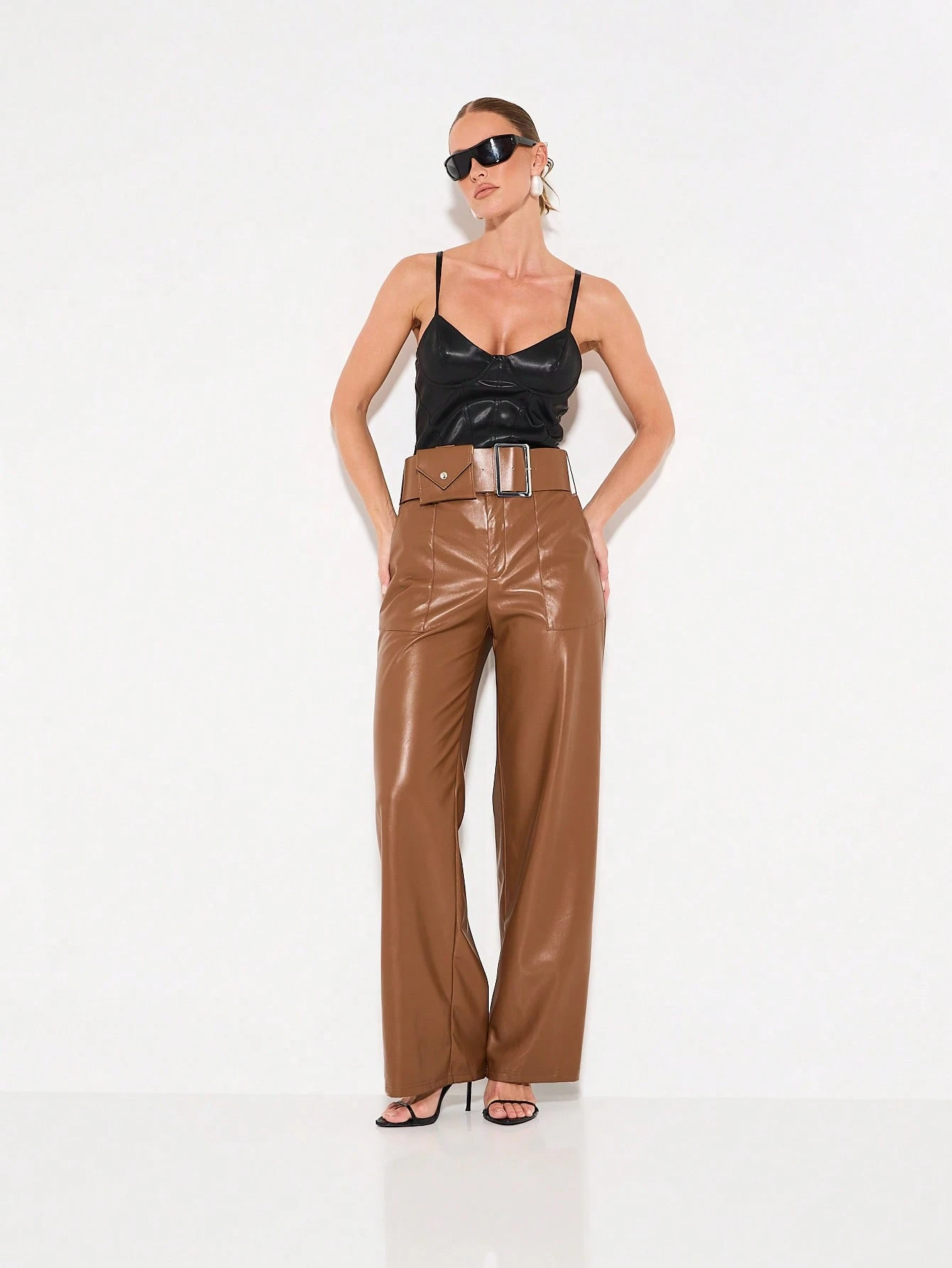 KIZN Pantalon large taille haute en similicuir