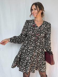 Livesso Vestido midi de manga larga con cuello en V y cintura ceñida con estampado floral diminuto, estilo vacacional