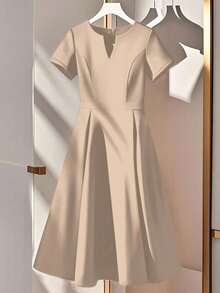 GlowEve CURVE Plus Size Women V-Neck Short Sleeve Midi Waist Dress - Khaki - View 3