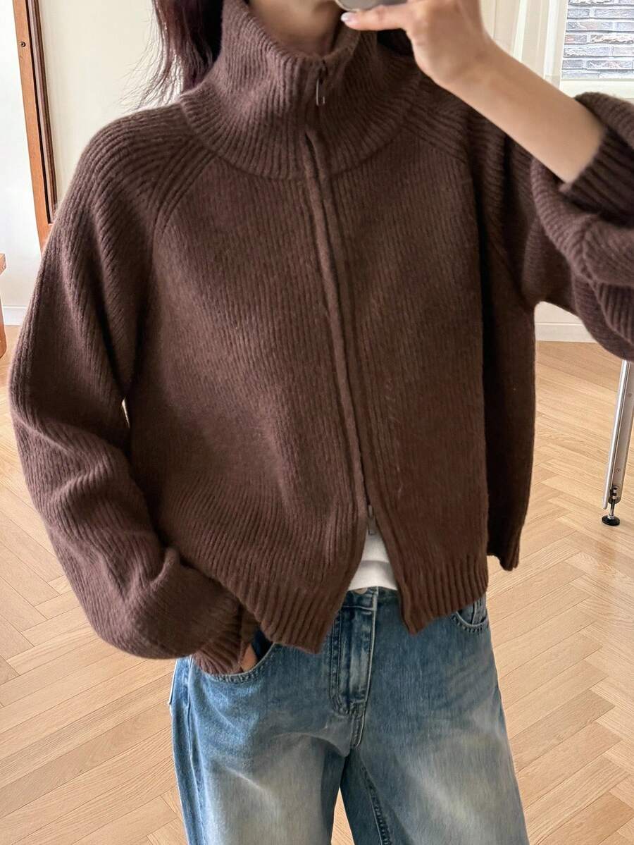 Livesso Women's Loose Business Casual High Neck Knit Cardigan, Minimalist Fashion For Commuting And Office Wear, Autumn/Winter