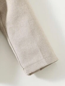 SHEIN 男宝宝绅士套装，白色衬衫，卡其色西装外套，松紧腰裤，适合生日派对、晚宴、演出、婚礼、迎婴派对、一周岁生日庆祝等场合。长袖西装外套，配有蝴蝶结，正式场合穿着。男宝宝米色西装，适合男孩婚礼穿着，秋冬季正式场合穿着。 - 卡其色 - 查看 10