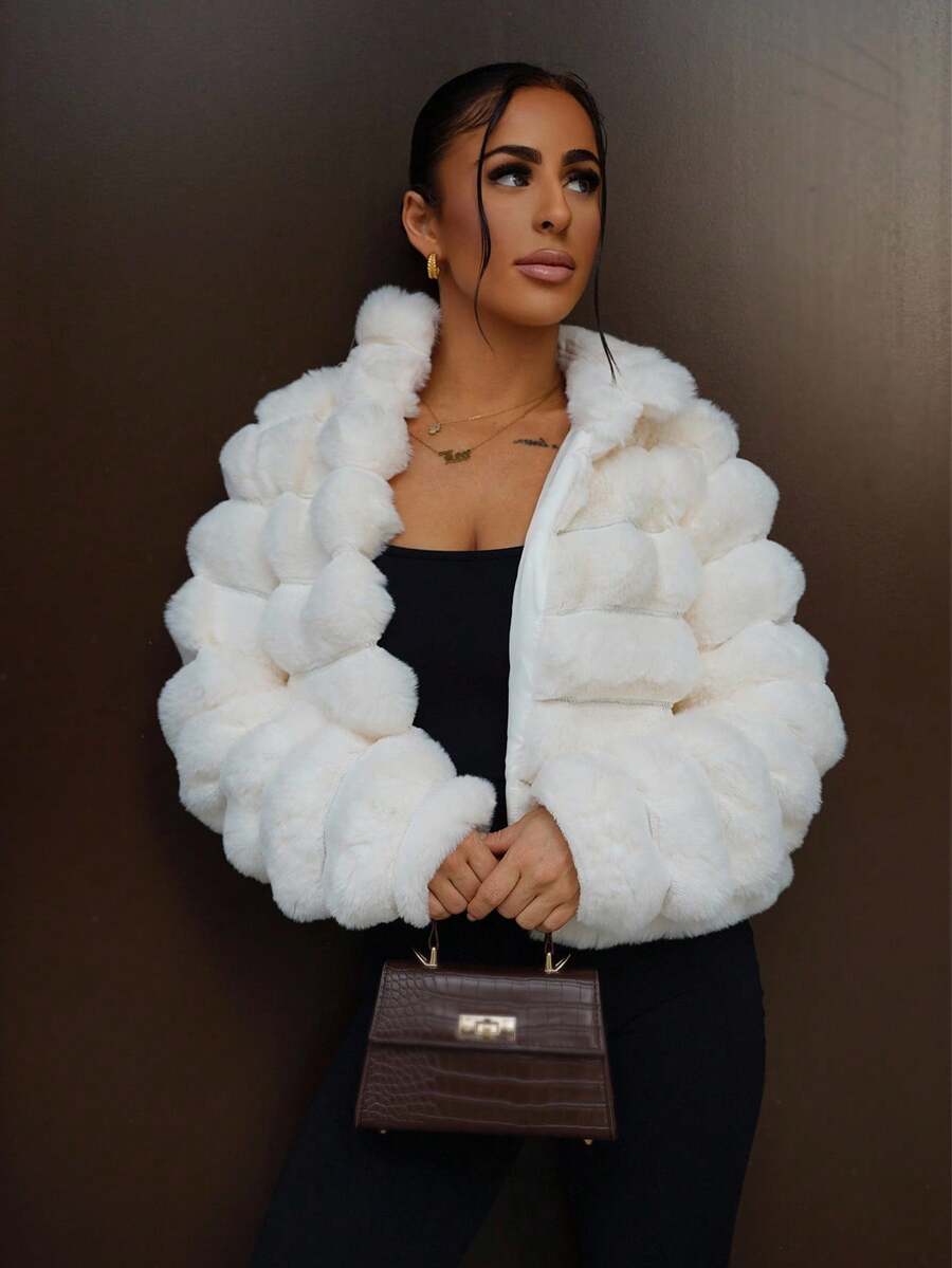 SAYEHFBABY 純色開襟毛絨短款大衣 - 杏色 - 查看 1