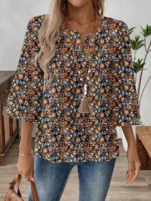 EMERY ROSE 时尚女士印花半袖梭织面料衬衫，V领，常规长度，适合日常休闲风格。 - 彩色 - 查看 4