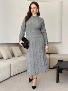 Modelyn 秋冬大码纯色针织休闲连衣裙 - 淺灰色 - 查看 4