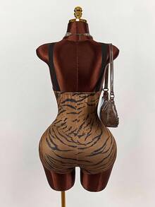 Amplova Mono de moda salvaje para mujer de talla grande con cuello cuadrado y redondo, estampado de tigre, accesorios metálicos, sin mangas, espalda descubierta y hebilla cruzada ajustada - Marrón - Ver 2