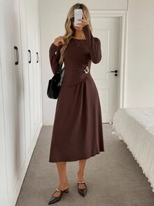 Easowa Vestido longo feminino, gola redonda, cintura marcada, assimétrico, franzido, com botões de metal, corte A, casual, relaxado, elegante, vintage, marrom café, outono/inverno