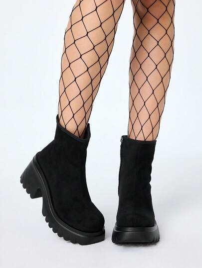 Goth بوت نسائية بطراز بانك داكن وجوثي مع سحاب جانبي، كعب سميك، حزام مشبك، بوت كاحل لفستان حفلات Y2K والأحذية القصيرة