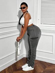 Slaydiva Spring Plus Size Women Cargo Pocket Ruched Stretch Jeans - Grey - View 7