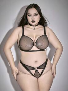 ROMWE Plus Size Gothic Mesh Bra And Panty Lingerie Set - Black - View 2