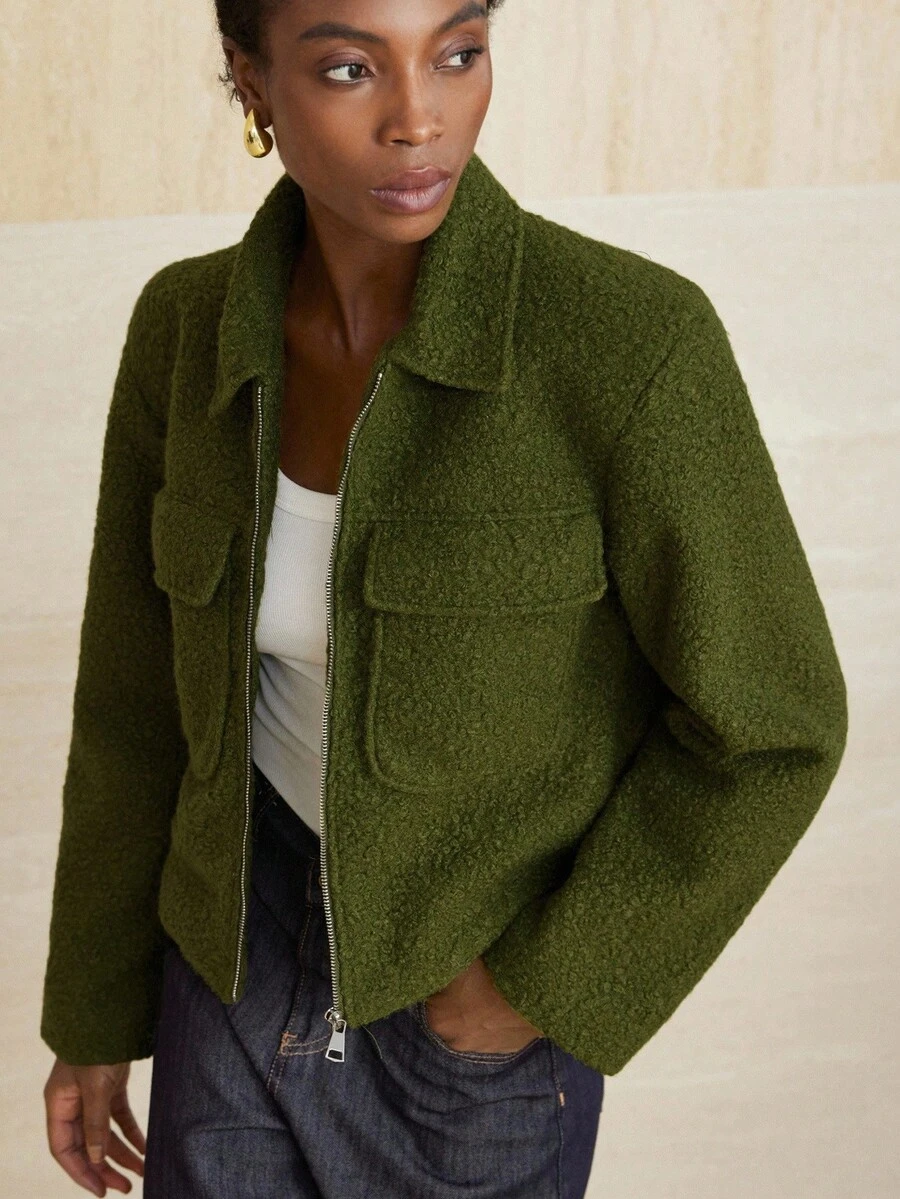 Aveloria Modichic Áo khoác động cổ lật hai túi dành cho nữ, tối giản và đa năng - màu xanh lá - Xem 1