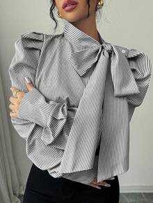 SHEIN PETITE Áo len chui đầu thiết kế tay lỡ thắt nơ sọc, phong cách Pháp thanh lịch tinh tế đa năng cho đi làm, hẹn hò, nhiều dịp, áo cánh dài tay ôm sát - Xám - Xem 1