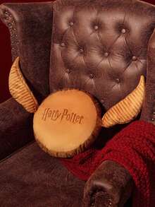 HARRY POTTER X SHEIN 1 chiếc gối trang trí bằng vải nhung hình quả bóng vàng Golden Snitch, chất liệu mềm mại, in chất lượng cao, thích hợp để trang trí nhà cửa, ghế sofa, phòng khách, ô tô, văn phòng, v.v. - Vàng - Xem 5