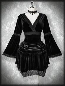 SHEIN ICON Áo nhung dệt kim cổ chữ V viền ren cỡ lớn dành cho nữ, trang phục Halloween, kiểu phù thủy, tay loe. - màu đen - Xem 3
