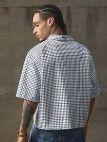 AXEPEAK 休闲街头时尚复古格子印花男士短袖衬衫 - 黑與白 - 查看 2