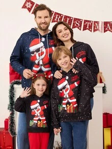 SHEIN 圣诞新款女童套装，连帽卫衣印有戴着墨镜、手捧礼物的圣诞老人趣味数码图案，搭配宽松红色喇叭裤，休闲舒适，充满可爱圣诞气息，适合秋冬季亲子/母女穿着。 - 彩色 - 查看 4