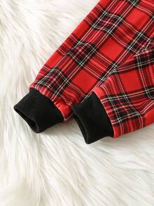 SHEIN 3 件套男婴紧身圣诞老人图案针织柔软圆领长袖上衣和红色格子松紧腰裤紧身睡衣套装，爸爸和我配套服装（单独出售） - 彩色 - 查看 7