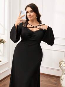 Modelyn 大码女式撞色蕾丝荷叶边喇叭袖优雅连衣裙 - 黑色 - 查看 1