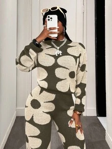 BamGleam 2 件套女式花卉图案圆领长袖毛衣上衣和裤子套装 - 卡其色 - 查看 4