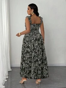 SHEIN Unity Vestido de verano con estampado floral y volantes en el bajo y abertura lateral para tallas grandes - Blanco y Negro - Ver 2