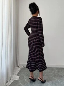 Elenzga 女士格子蝴蝶结腰身鱼尾下摆毛衣连衣裙，秋冬款 - 黑色 - 查看 2
