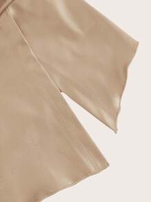 Siren Gaze 女士皮革上衣时尚褶皱不对称下摆抹胸，适合外出和派对圣诞上衣荷叶边 PU 皮革侧开衩下摆抹胸短款上衣 - 杏色 - 查看 5