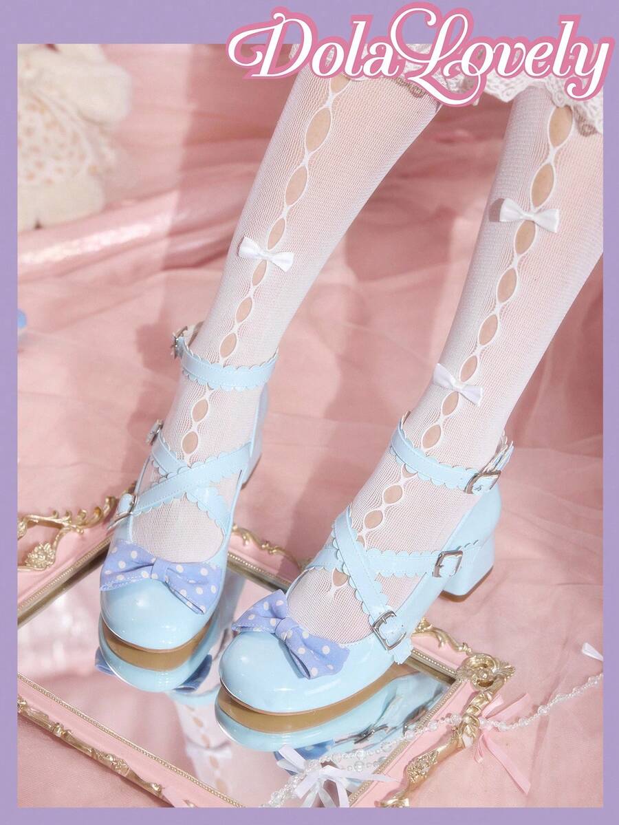 Dola Lovely 女士蝴蝶结玛丽珍鞋，圆头扣带粗跟浅口鞋，时尚百搭白色鞋子 - 淺藍色 - 查看 1