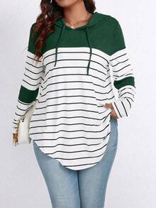 SHEIN LUNE 秋季大码休闲拼色条纹抽绳连帽弧形下摆T恤女款图案T恤上衣 - 彩色 - 查看 5