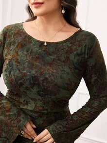 Modelyn Damen Kleid in Große Größen mit Blumenmuster, rundem Ausschnitt, Langarm und Raffungen, elegantes Design