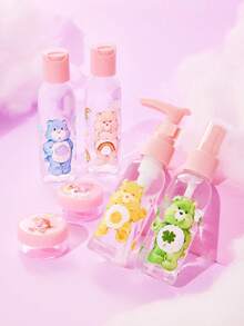 SHEIN X Care Bears Bộ 6 chai có thể tái sử dụng, in logo, thích hợp để đựng các sản phẩm chăm sóc cá nhân hoặc đồ tự làm, bao gồm 1 chai bơm, 1 chai xịt, 2 chai dưỡng thể, 2 lọ nắp vặn mini, gấu may mắn, gấu Funshine, gấu cổ vũ, gấu, gấu Love-A-Lot, gấu Tenderheart - Hồng - Xem 7